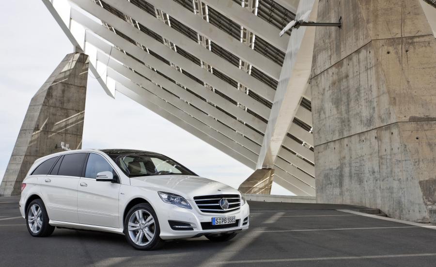  Mercedes-Benz R-Class 2010 года  (фото 7 из 45)